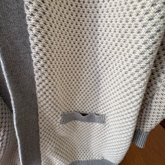 L.L. Bean Cream and Gray Women's Cardigan - Picture 4 of 10